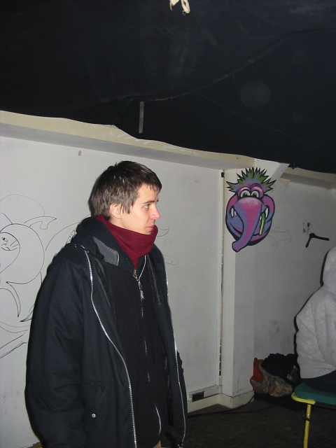 image121.jpg