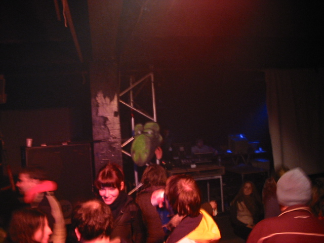 image206.jpg