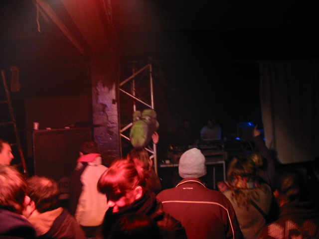 image209.jpg